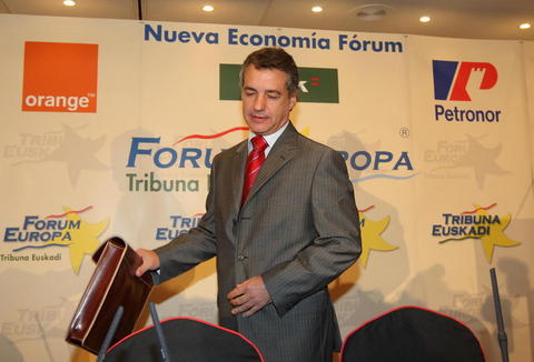 Foto: Conferencia de Iigo Urkullu en el Forum Europa 
