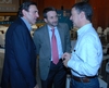 Foto: Iigo Urkullu conversa con Jon Azua y Josu Jon Imaz 